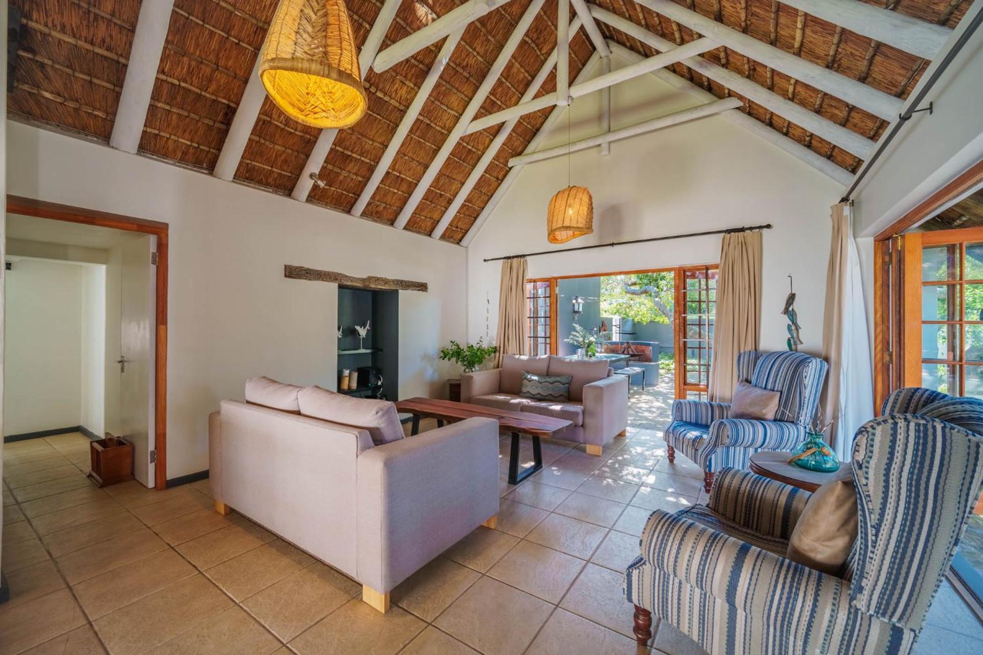 Cottage On College St Francis Bay Bilik gambar