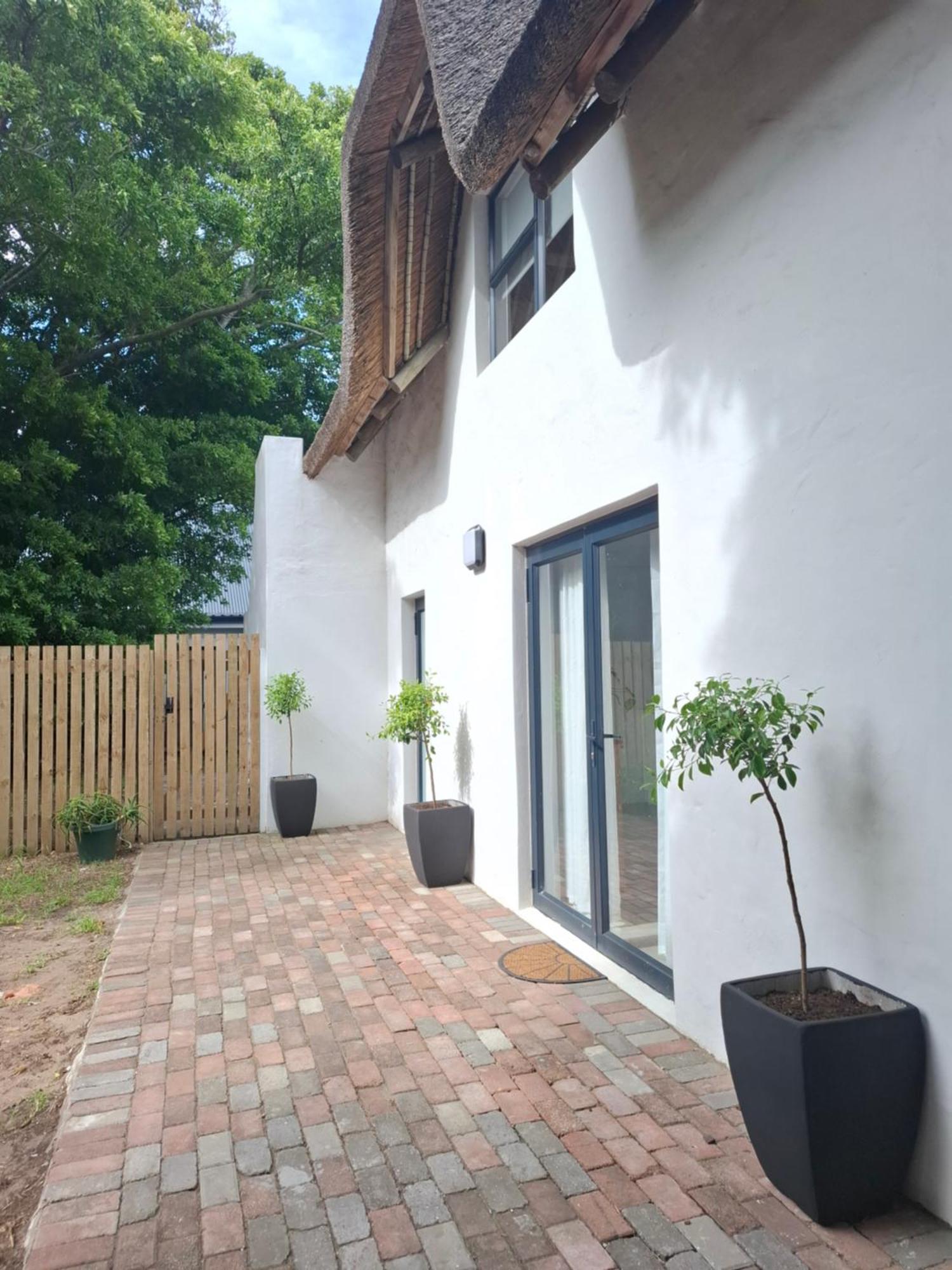 Cottage On College St Francis Bay Bilik gambar